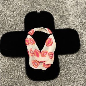 Mignonne Gavigan LIPS White- Red Scarf Necklace